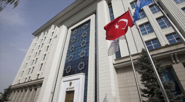 AK Parti ekim ayında kampa giriyor