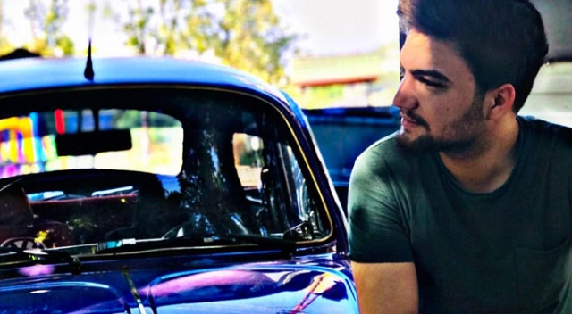 Akşam arkadaşının nikah merasimine katılmıştı, sabah aracının altında ölü olarak bulundu Akşam arkadaşının nikah merasimine katılmıştı, sabah aracının altında ölü olarak bulundu