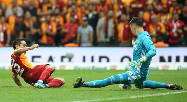Altay Bayındır: Fenerbahçe taraftarlarının sesini daha çok duydum