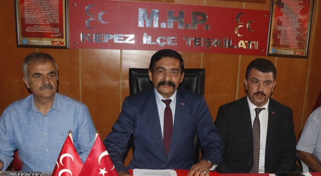 Antalya'da CHP'li meclis üyesinden şehidin isminin sokağa verilmesine şerh Antalya'da CHP'li meclis üyesinden şehidin isminin sokağa verilmesine şerh