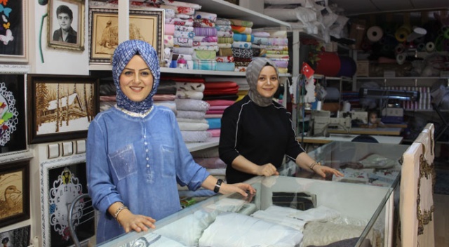 Babalarının marangozhanesini çeyiz dükkanına çevirdiler