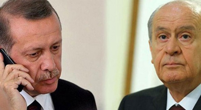 Bahçeli'den Erdoğan'da tebrik telefonu Bahçeli'den Erdoğan'da tebrik telefonu