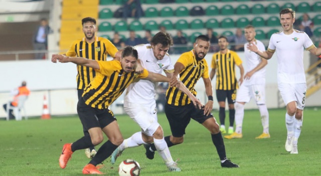 Bayburt Özel İdarespor, Akhisarspor&#039;u kupada saf dışı bıraktı!