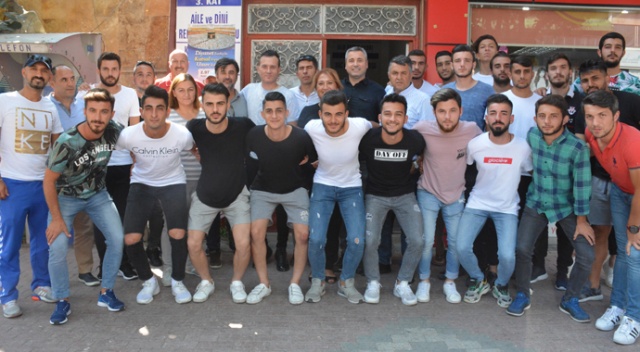 Bilecikspor&#039;dan imza şovu