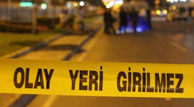 Borcunu ödemeyen şahısların iş yerini benzin dökerek yaktı
