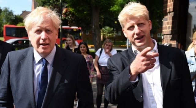 Boris Johnson&#039;ın kardeşi bakanlıktan istifa etti