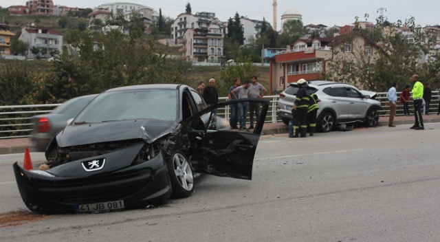 Cip ile otomobil çarpıştı: 2 yaralı