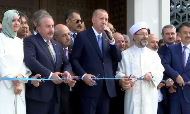 Cumhurbaşkanı Erdoğan, Abdülhakim Sancak Camii'nin açılışına katıldı