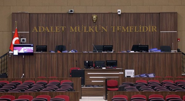 Darbe sanığı astsubay itiraflarını 'kurgu' diyerek reddetti