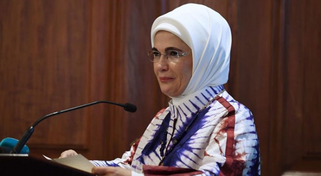 Emine Erdoğan: Çocuk yaşta evlilik en büyük şiddettir Emine Erdoğan: Çocuk yaşta evlilik en büyük şiddettir