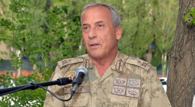 FETÖ’cüleri menfezde yakalayan komutan Erzurum’a atandı FETÖ’cüleri menfezde yakalayan komutan Erzurum’a atandı