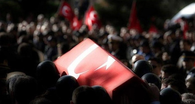 Hakkari'de ağır yaralanan asker şehit oldu Hakkari'de ağır yaralanan asker şehit oldu