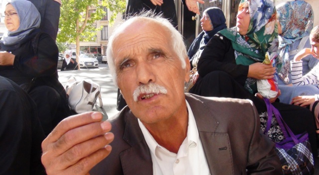 HDP önünde eylem yapan aile sayısı 7'ye yükseldi HDP önünde eylem yapan aile sayısı 7'ye yükseldi