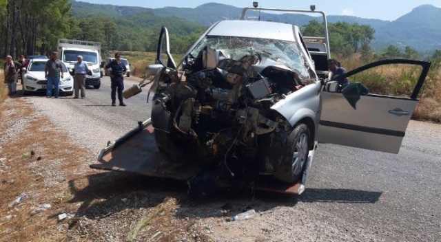 Korkunç kaza! Araçtan sağ çıkamadı