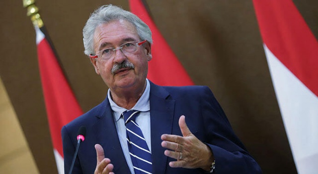 Lüksemburg Dışişleri Bakanı Asselborn: 'Türkiye ağır bir yük omuzluyor' Lüksemburg Dışişleri Bakanı Asselborn: 'Türkiye ağır bir yük omuzluyor'