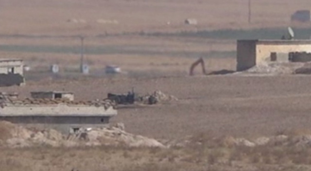 PKK/PYD terör örgütü devriye öncesi tünelleri tahrip ediyor