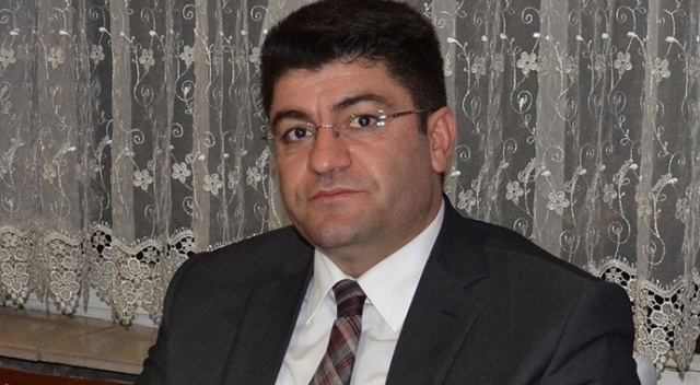 Selaları susturmaya çalışan kaymakama hapis Selaları susturmaya çalışan kaymakama hapis
