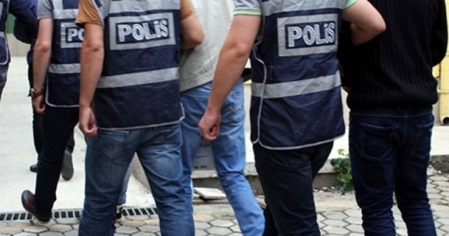 Tunceli'de 3 terörist ile onlara yardım eden 1 şüpheli tutuklandı Tunceli'de 3 terörist ile onlara yardım eden 1 şüpheli tutuklandı