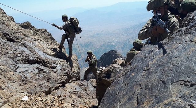 Tunceli'de bir teröristin etkisiz hale getirildiği bildirildi Tunceli'de bir teröristin etkisiz hale getirildiği bildirildi