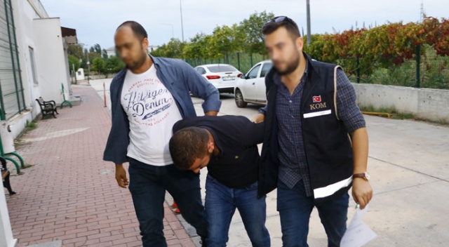 Adana merkezli 2 ilde operasyon: 90 bin TL sahte para ele geçirildi Adana merkezli 2 ilde operasyon: 90 bin TL sahte para ele geçirildi
