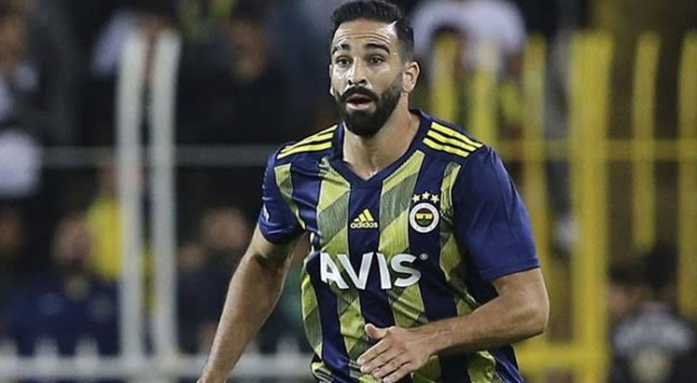 Adil Rami’den kötü haber