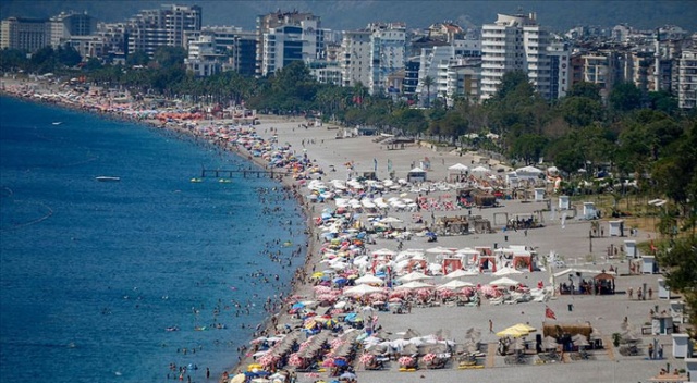 Antalya turizmde tüm yılların rekorunu kırdı Antalya turizmde tüm yılların rekorunu kırdı