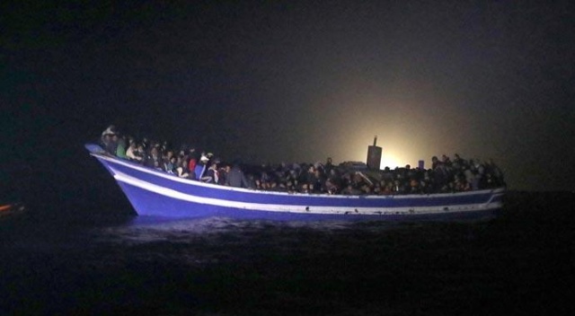 Avrupa'yı sallayan krizde 'inisiyatif' kararı Avrupa'yı sallayan krizde 'inisiyatif' kararı