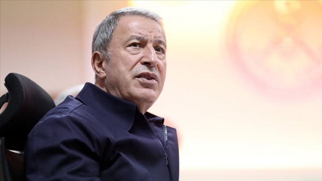 Bakan Akar: Gözaltına alınan 18 rejim askerinin Ruslara teslim edilmesi için görüşmeler sürüyor