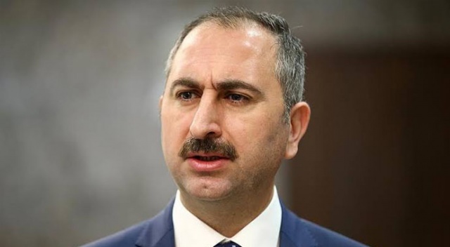 Bakan Gül: &quot;Soykırım lafı eden müstevliler önce kendi tarihleriyle yüzleşsinler&quot;