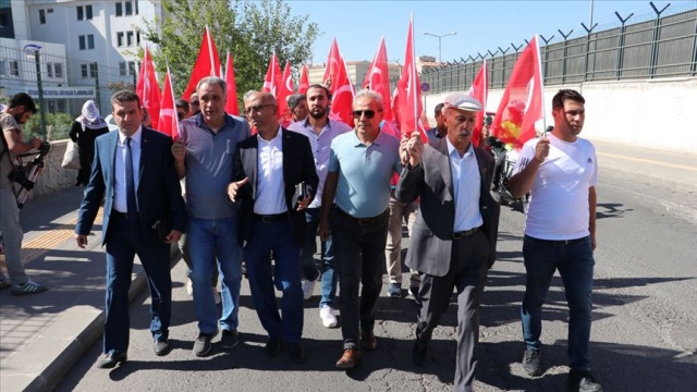 Barış Pınarı Harekatı'na katılmak için gönüllü oldular Barış Pınarı Harekatı'na katılmak için gönüllü oldular