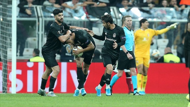 Beşiktaş derbide moral arıyor Beşiktaş derbide moral arıyor