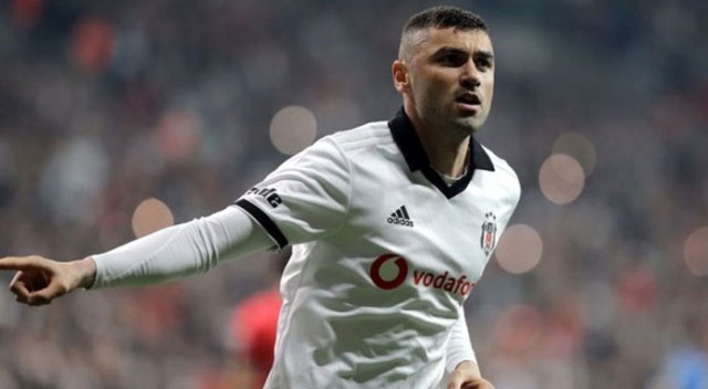 Beşiktaş'ta Burak Yılmaz şoku! Forma giyemeyecek Beşiktaş'ta Burak Yılmaz şoku! Forma giyemeyecek