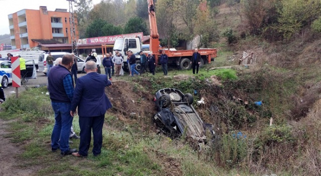 Cep telefonuyla konuşmaktan ceza yedikten sonra kaza yaptı: 2 ölü, 2 yaralı