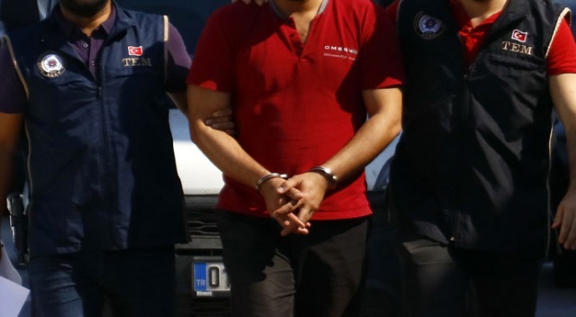 DEAŞ şüphelisi 2 kişi sınır dışı edildi