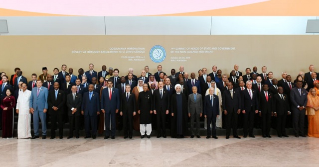 Dışişleri Bakanı Çavuşoğlu, Azerbaycan’da Bağlantısızlar Hareketi 18. Zirvesi’ne katıldı