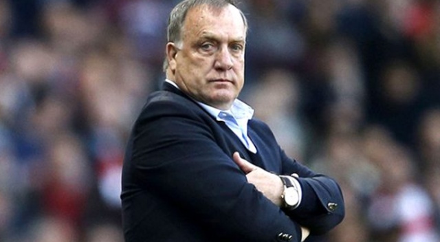 Feyenoord, Advocaat'ı takımın başına getirdi! Feyenoord, Advocaat'ı takımın başına getirdi!