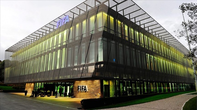 FIFA'nın eski başkan yardımcısı Figueredo'ya rüşvet cezası FIFA'nın eski başkan yardımcısı Figueredo'ya rüşvet cezası