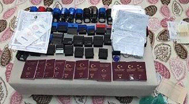 İnsan kaçakçılarına yönelik eş zamanlı operasyon: 19 gözaltı İnsan kaçakçılarına yönelik eş zamanlı operasyon: 19 gözaltı