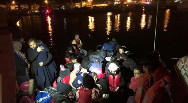 İzmir’de 267 düzensiz göçmen yakalandı İzmir’de 267 düzensiz göçmen yakalandı