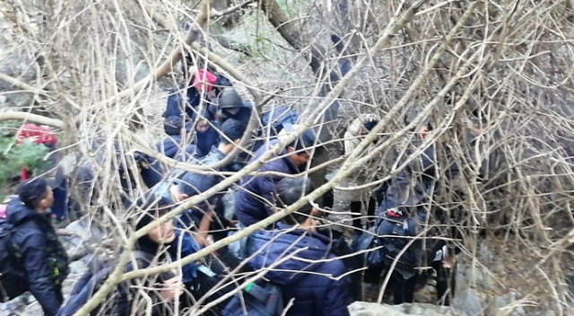 İzmir’de 87 düzensiz göçmen yakalandı