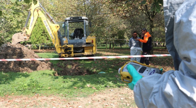 Kablo tamiri için kazılan çukurdan çıkan gaz AFAD ekiplerini alarma geçirdi Kablo tamiri için kazılan çukurdan çıkan gaz AFAD ekiplerini alarma geçirdi
