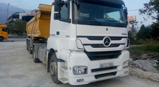 Karşıdan karşıya geçmek isterken hayatını kaybetti Karşıdan karşıya geçmek isterken hayatını kaybetti