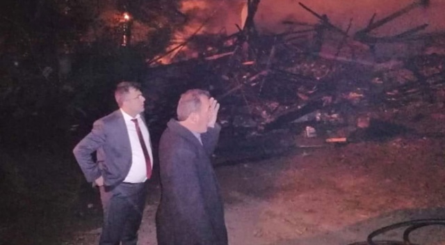 Kastamonu’da iki katlı ev kül oldu, 5 ton sarımsak yandı