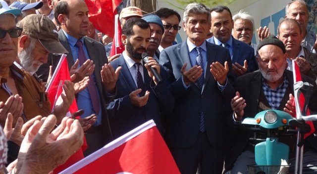 Kızılören'den Barış Pınarı Harekatı’na destek Kızılören'den Barış Pınarı Harekatı’na destek