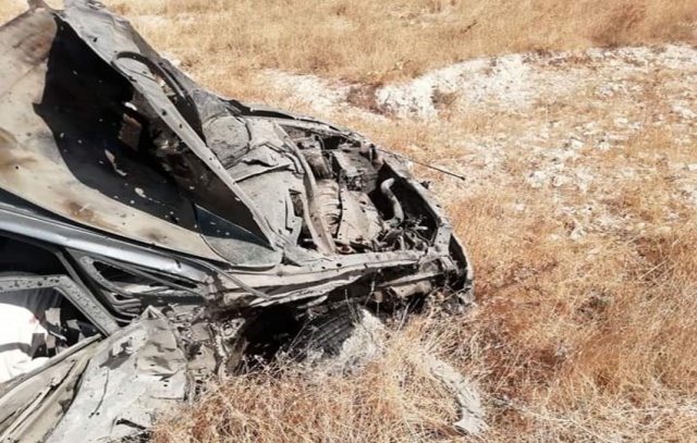 PKK Cerablus'ta sivil araca füzeyle saldırdı: 3 ölü PKK Cerablus'ta sivil araca füzeyle saldırdı: 3 ölü