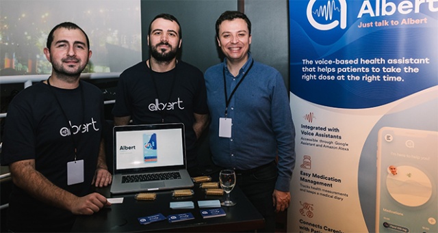 Sesli mobil sağlık asistanı Albert Health, Next47’den yatırım aldı Sesli mobil sağlık asistanı Albert Health, Next47’den yatırım aldı