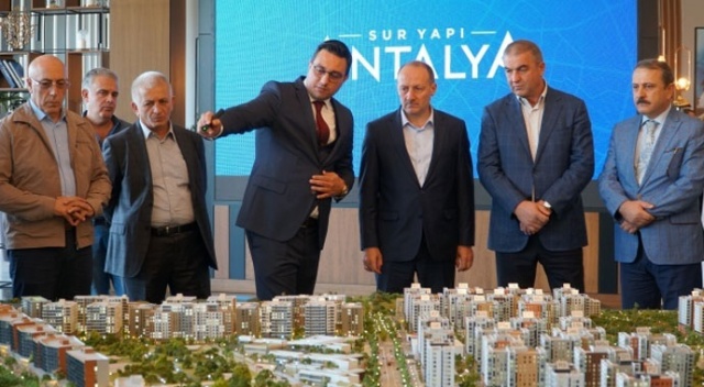 Sur Yapı Antalya'ya uluslararası ziyaret Sur Yapı Antalya'ya uluslararası ziyaret