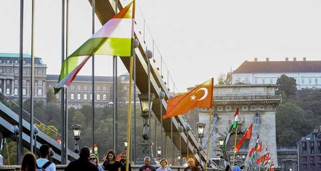 Türkiye ve Macaristan arasında ticari hacim hızla artıyor
