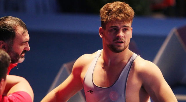 U23 Dünya Güreş Şampiyonası’nda Osman Göçen'den bronz madalya U23 Dünya Güreş Şampiyonası’nda Osman Göçen'den bronz madalya