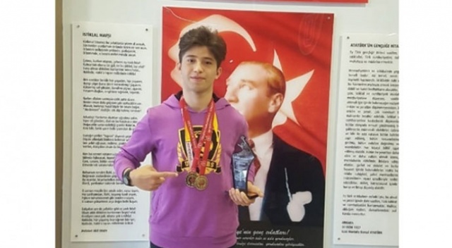 Uğurlu öğrenciden atletizmde Türkiye birinciliği Uğurlu öğrenciden atletizmde Türkiye birinciliği